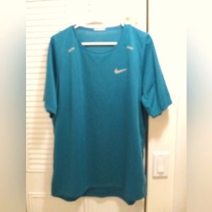 One T-shirt Nike Running size L